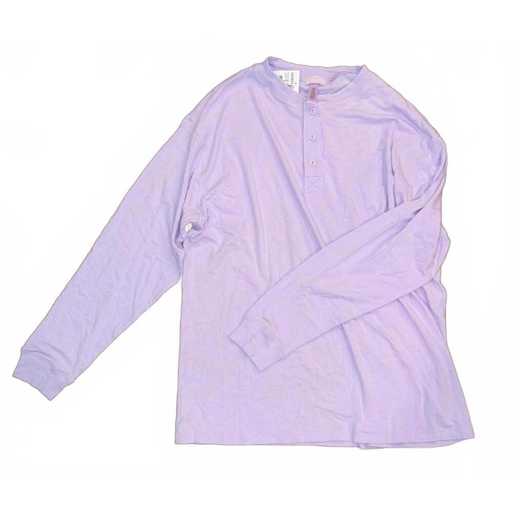 SKIMS Boyfriend Long Sleeve Henley in Lilly, Small (NWT)